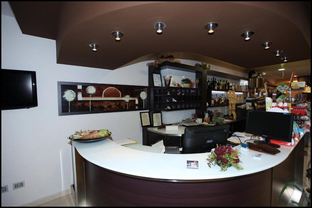 Hotel Cliché San Lucido Extérieur photo