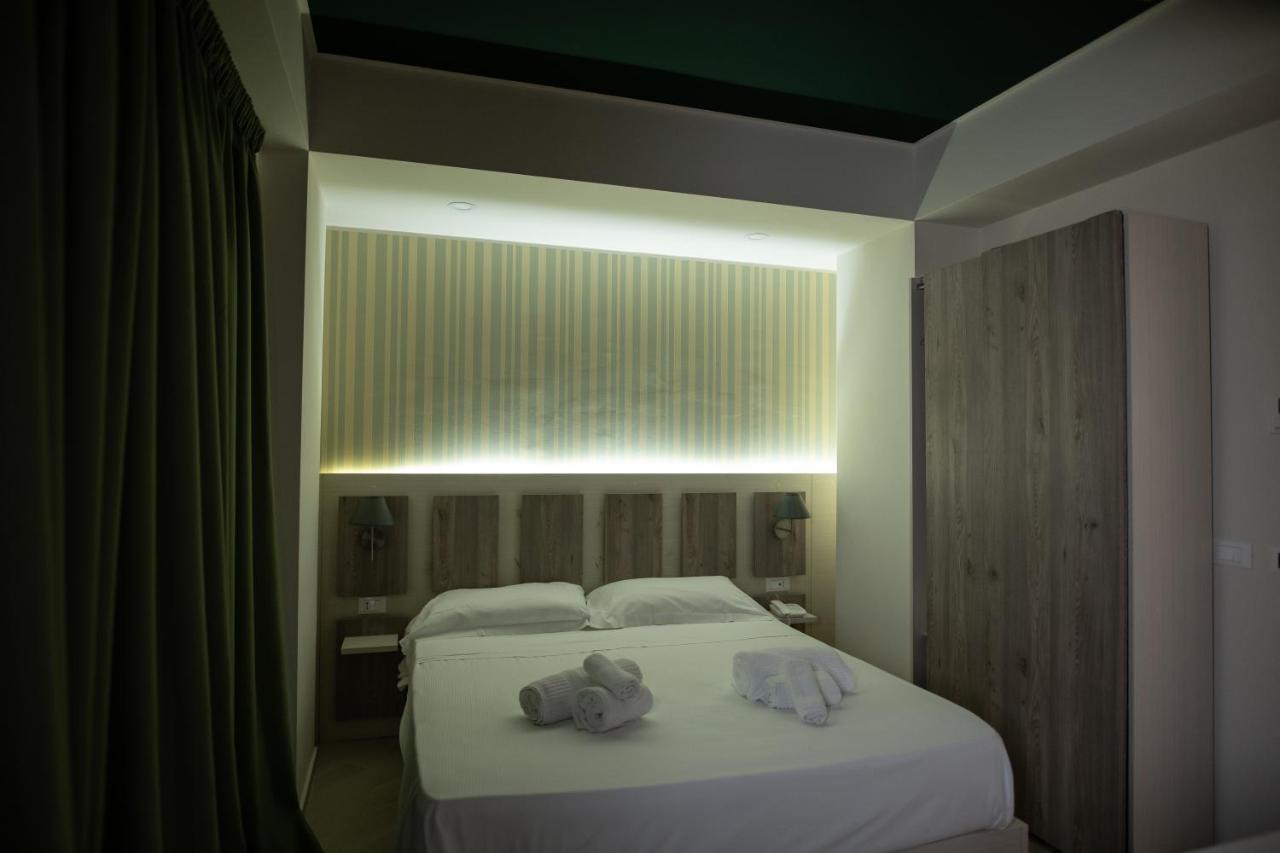 Hotel Cliché San Lucido Extérieur photo