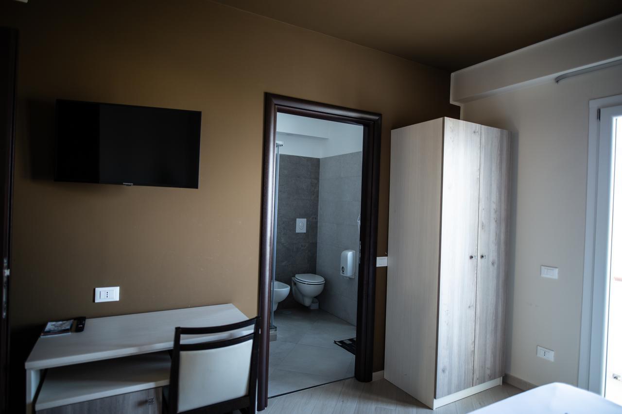 Hotel Cliché San Lucido Extérieur photo